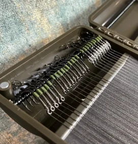 Поводок карповый  16см кр.№6 с петлей под бойл (волос) (уп/3шт)